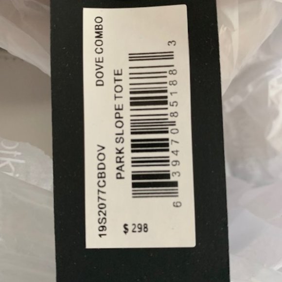 Botkier Leather NY Park Slope Large Tote Dove w/ Pockets Brand New Woman's $298 - Picture 10 of 12